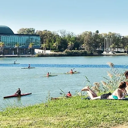 Soleado, Familiar, Alegre Y Tranquilo A Un Paseo De La Catedral *