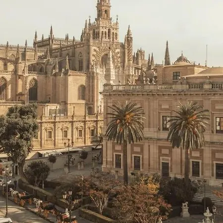 Soleado, Familiar, Alegre Y Tranquilo A Un Paseo De La Catedral 公寓 *